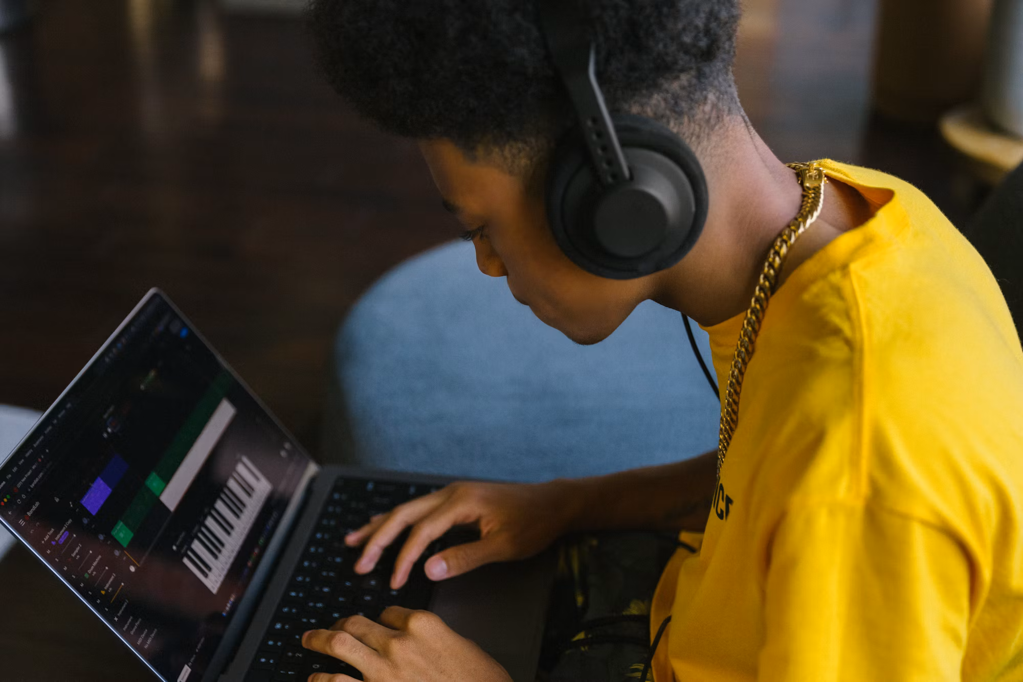 The Art of Music Collaboration: How to Create Together